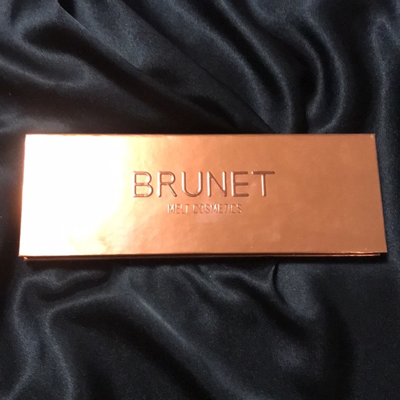 Melt Cosmetics Brunet Pallete - Picture 2 of 3